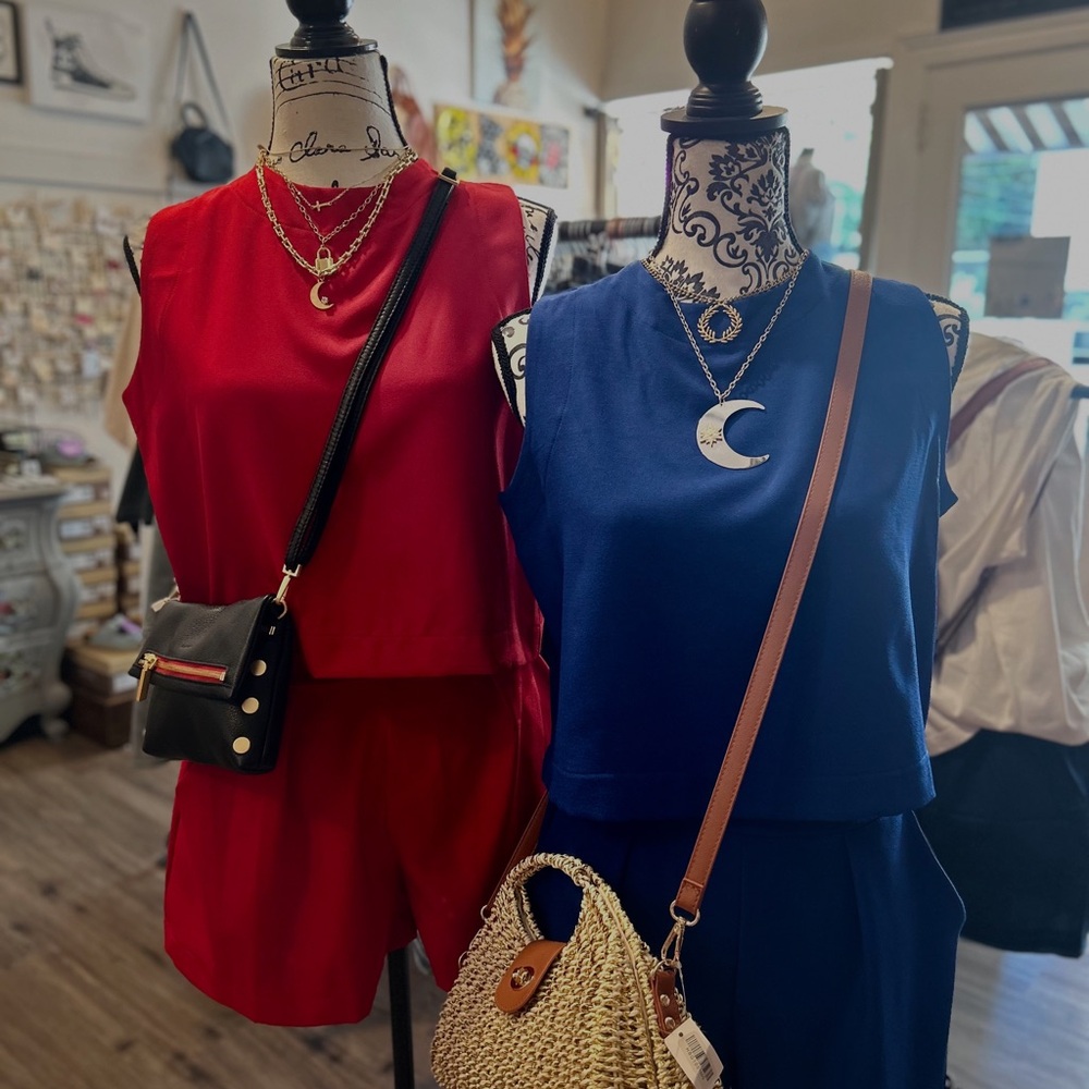 Elegant Women's Red Jumpsuit Set